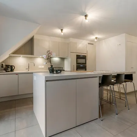 Penthouse Duplex Statler *